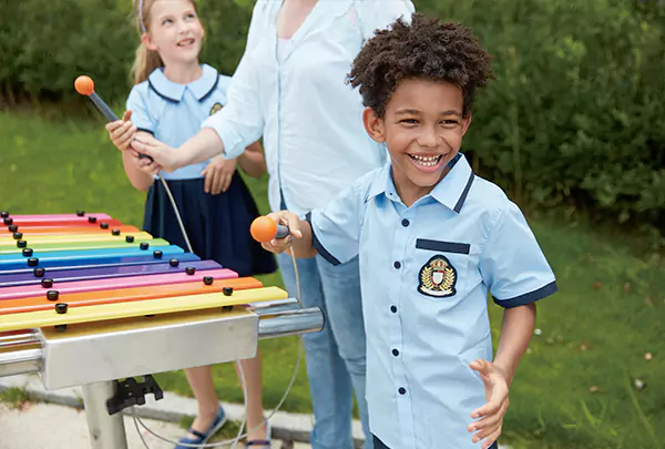 Wat is die vermaaklikheidstoerusting vir buite -kinders se slaginstrument?